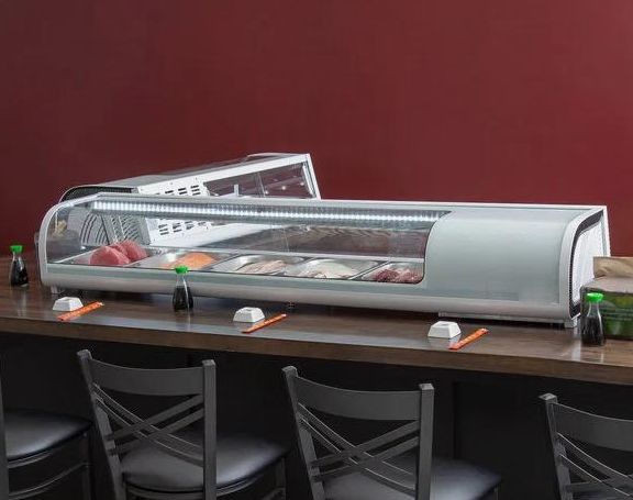 Milyen szempontokat kell figyelembe venni a sushi vitrin kiválasztásakor?