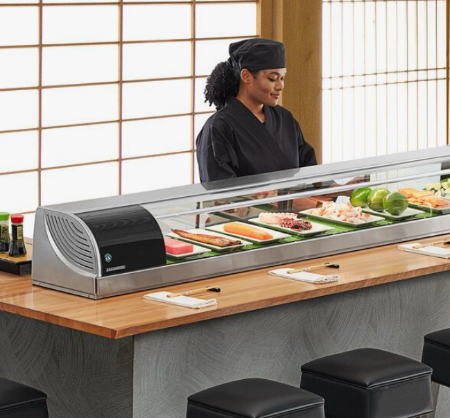 Hogyan tartják meg a sushi vitrinek az alapanyagok frissességét?